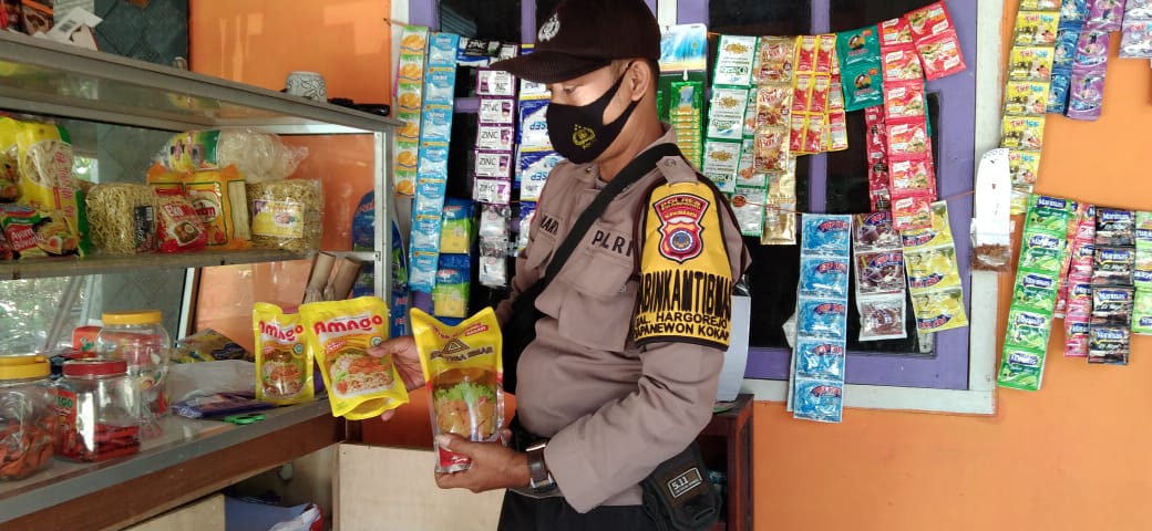 Keberadaan Minyak Goreng Di Hargorejo